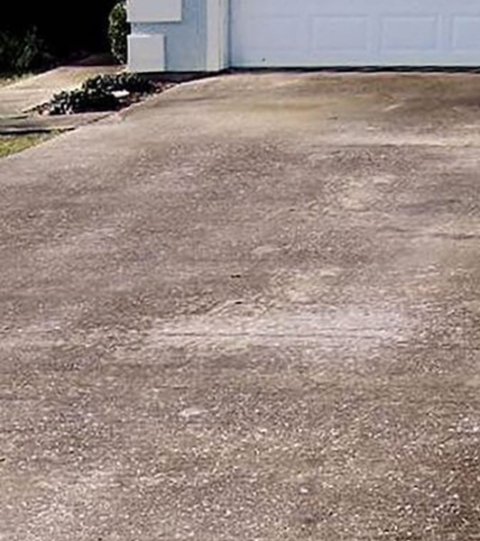 Jet Cleaning Solutions Concrete Driveway Cleaning Before